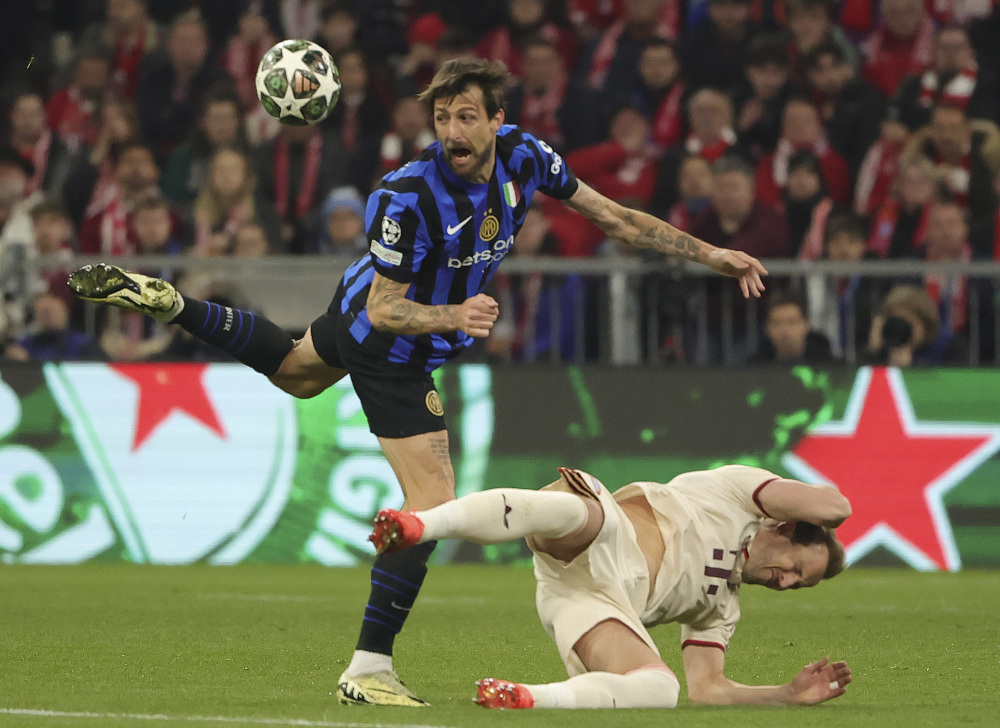 超出